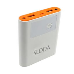 神龍達(dá)移動(dòng)電源 10400mAh雙USB輸出，為iPhone、iPad、HTC、三星設(shè)備提供持久動(dòng)力