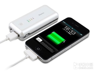 便攜續(xù)航新寵 5600mAh時(shí)尚小巧移動(dòng)電源到貨評(píng)測(cè)