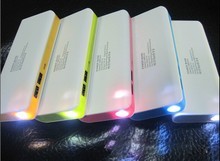多元兼容·精致出行——炫彩鋁合金智能移動電源深度評析